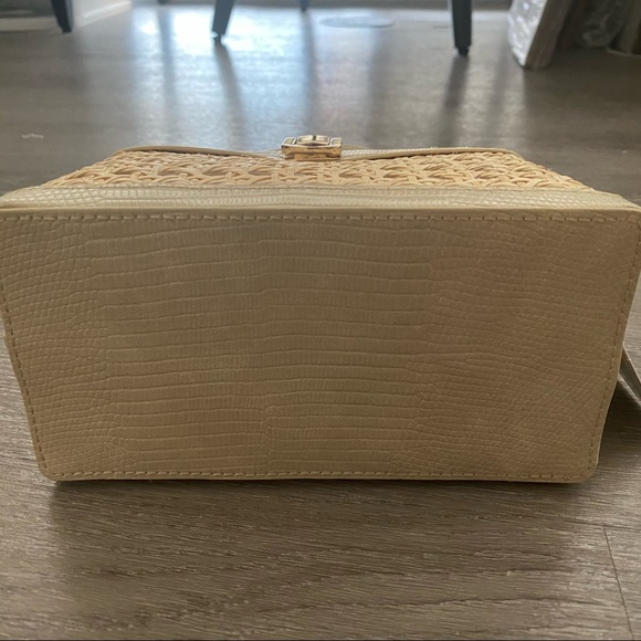 Zara Woven Rattan Box Bag - Picture 11 of 12